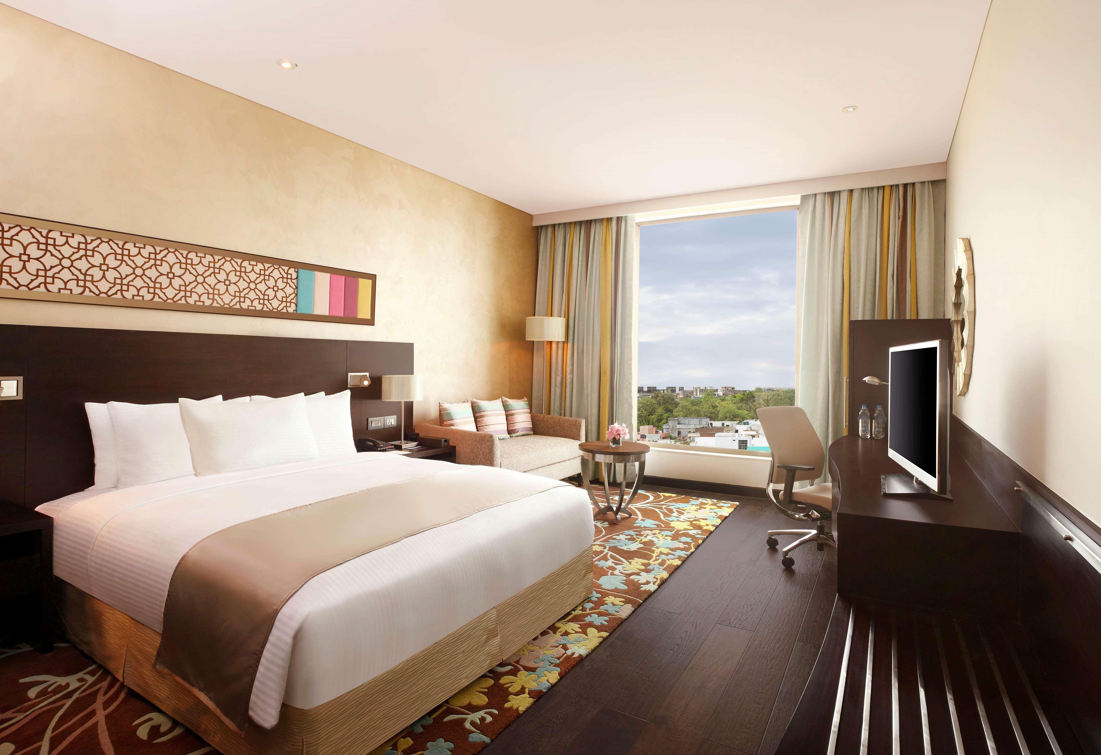 Hilton Jaipur Otel Dış mekan fotoğraf Deluxe Room