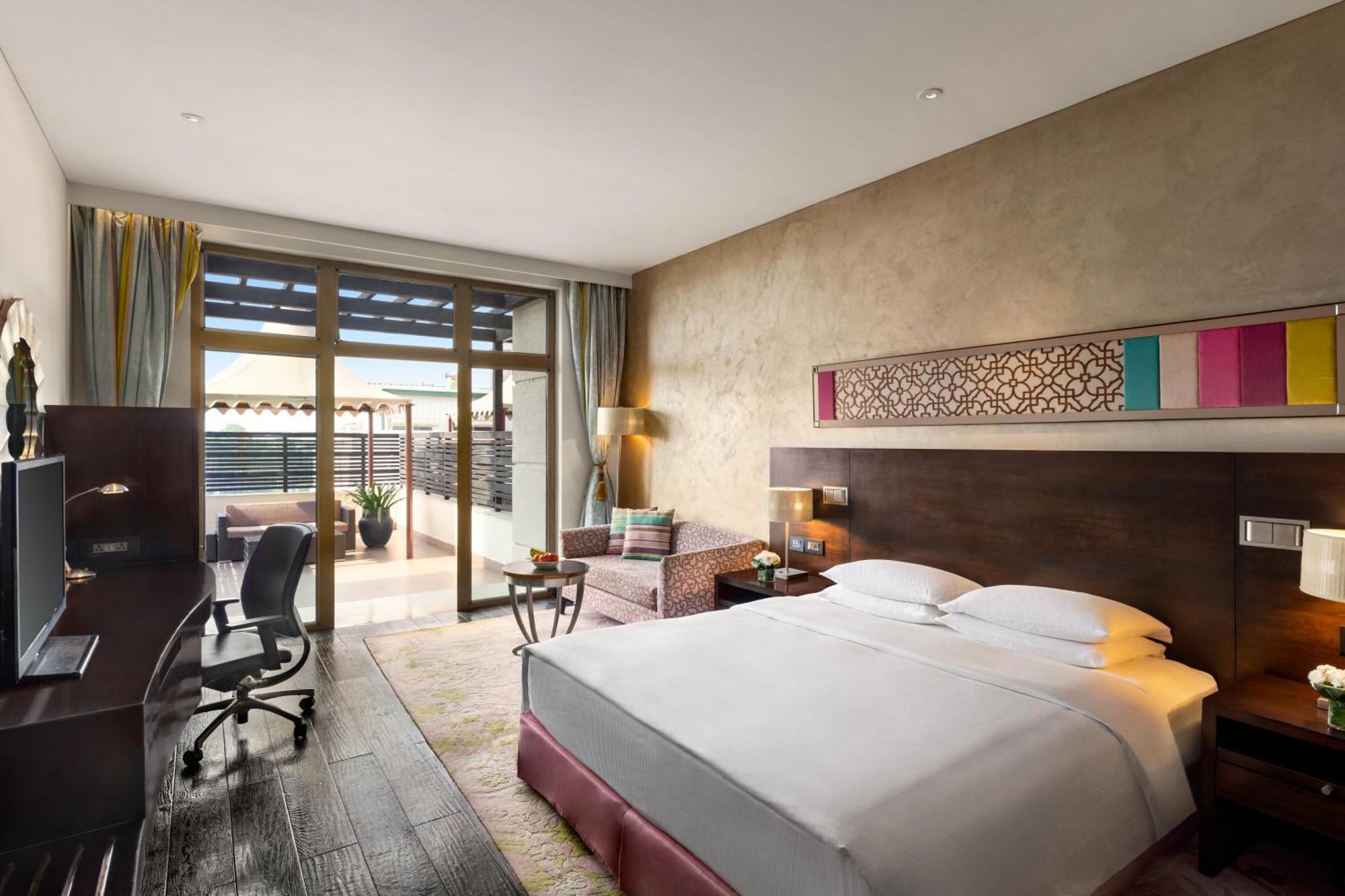 Hilton Jaipur Otel Dış mekan fotoğraf Deluxe room