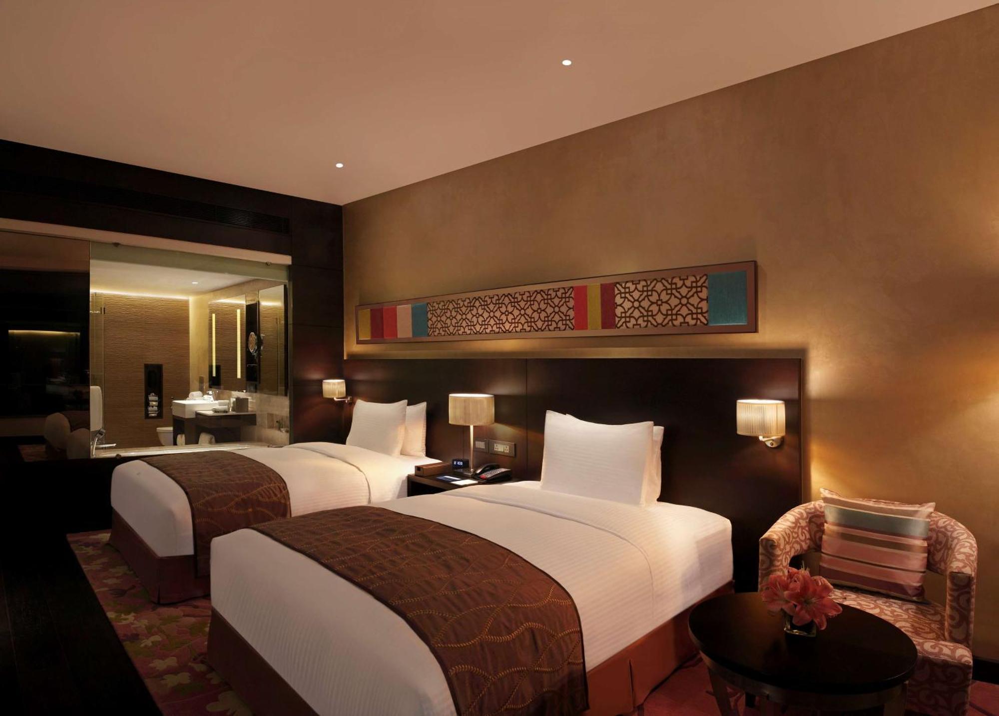 Hilton Jaipur Otel Dış mekan fotoğraf Deluxe Room