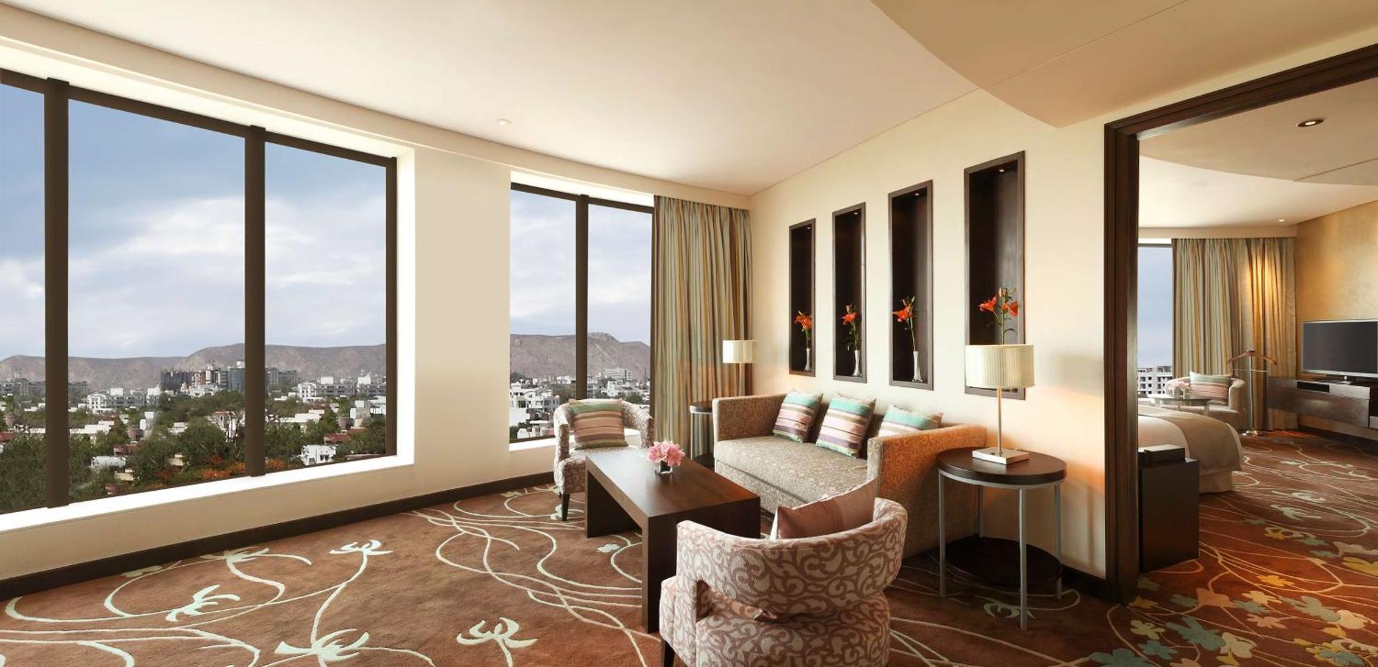 Hilton Jaipur Otel Dış mekan fotoğraf Suite at the Taj Mahal Palace, Mumbai