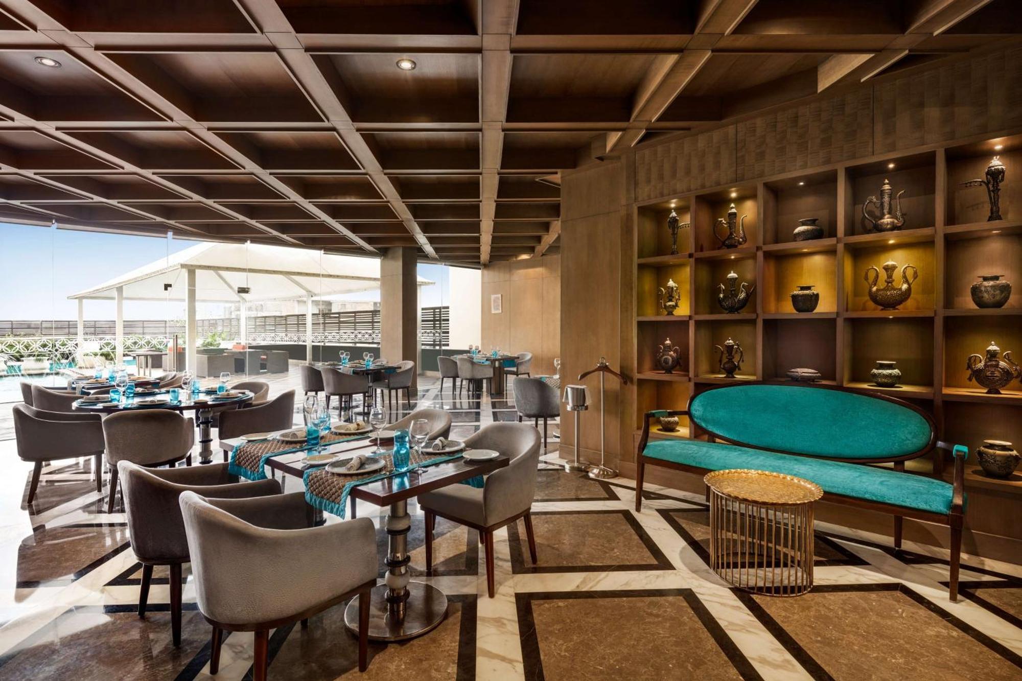 Hilton Jaipur Otel Dış mekan fotoğraf The Terrace